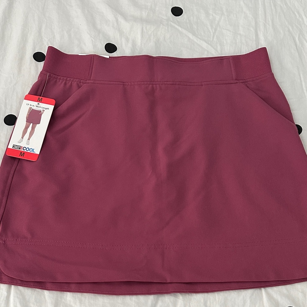 32 Degrees Women's Skirt in Scarlet Oak